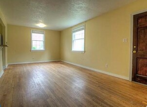 1614 Westhill Rd in Richmond, VA - Building Photo - Building Photo