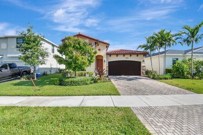 property at 6051 Stonecrest Ct
