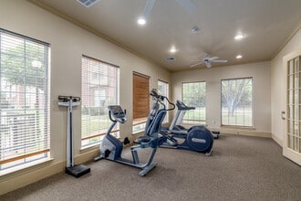 Burnett Place Apartments in Taylor, TX - Building Photo - Interior Photo