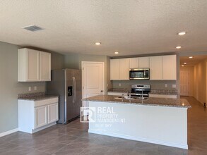 13209 Mylion Wy in Spring Hill, FL - Building Photo - Building Photo