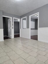 40 Aetna St in Fall River, MA - Foto de edificio - Building Photo