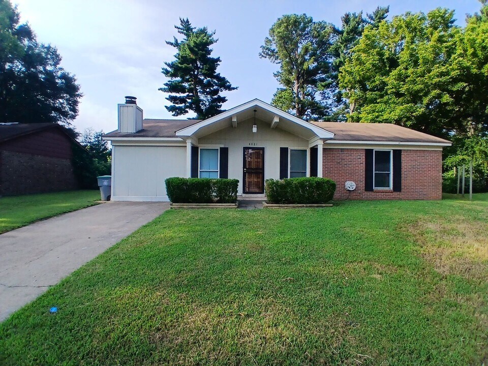 4021 Stowe St in Memphis, TN - Building Photo