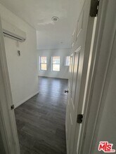 4502 S Broadway in Los Angeles, CA - Building Photo - Building Photo