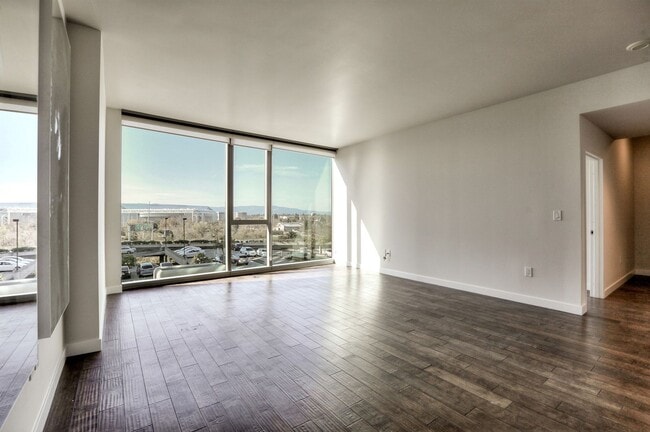 38 N Almaden Blvd in San Jose, CA - Building Photo - Building Photo