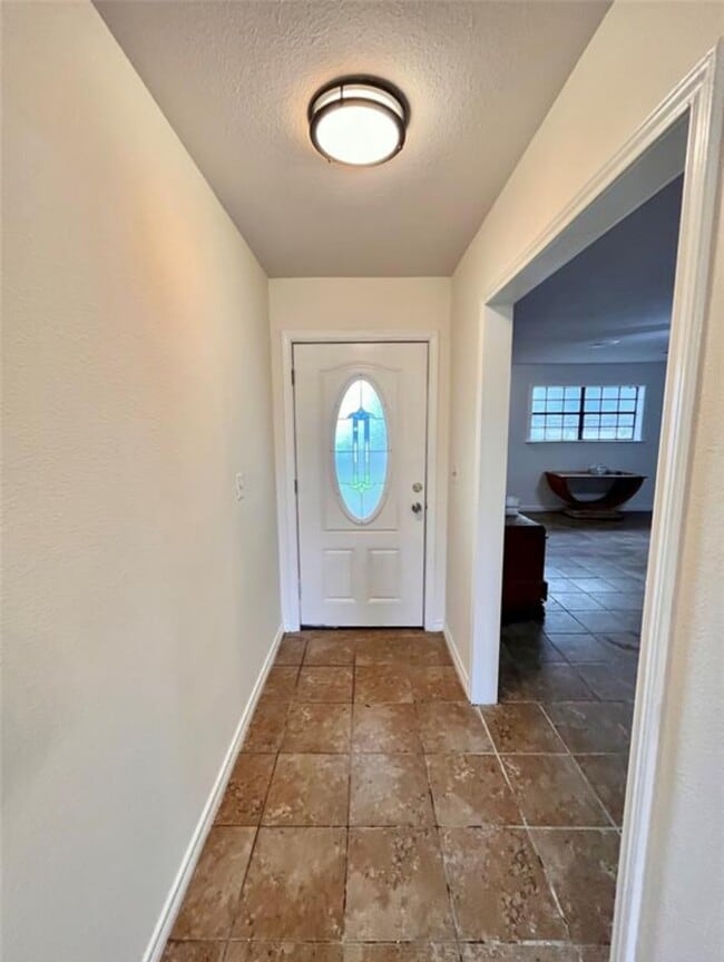 300 Nevils St in Bridge City, TX - Building Photo - Building Photo