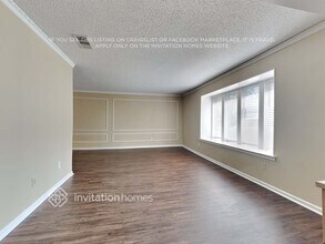 2114 Valleycrest Dr in Arlington, TX - Building Photo - Building Photo