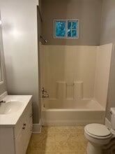 25 W Roy St in Rock Hill, SC - Building Photo - Building Photo