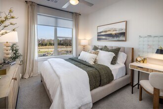 Vista at Summit in Rogers, AR - Foto de edificio - Building Photo