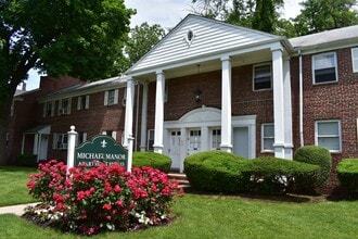 Michael Manor Apartment Homes in Plainfield, NJ - Foto de edificio - Building Photo