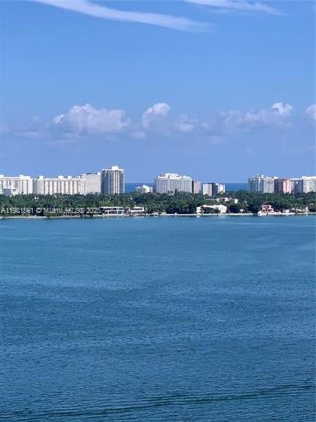 property at 7601 E Treasure Dr