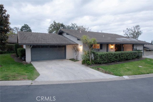 property at 2170 Vista Entrada
