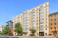 1111 11th St NW in Washington, DC - Foto de edificio - Building Photo