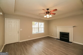 7 Mineral Springs Ct in Newnan, GA - Building Photo - Building Photo