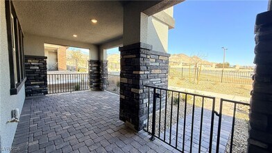 12468 Kings Crk Pl in Las Vegas, NV - Foto de edificio - Building Photo