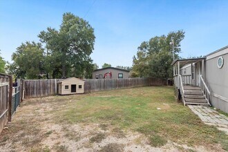 1611 San Gabriel Ranch Rd in Liberty Hill, TX - Building Photo - Building Photo