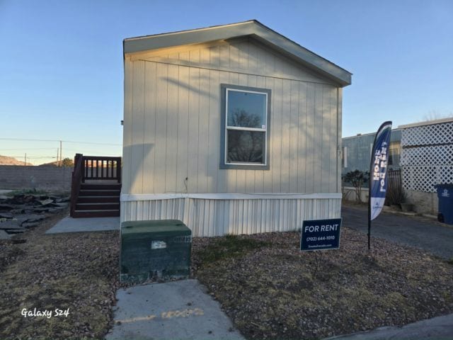 property at 3401 N Walnut Rd