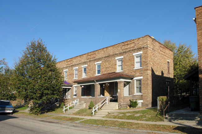 28-36 E Morrill Ave