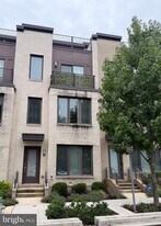 111 Heath Pl in Bethesda, MD - Building Photo