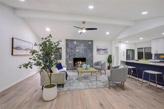 2613 Pin Oak Ln in Plano, TX - Building Photo - Building Photo