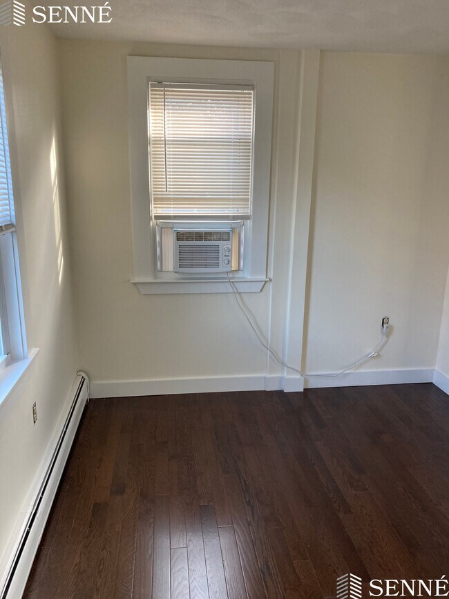 145 Highland Ave, Unit 1 in Somerville, MA - Building Photo - Building Photo