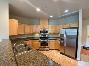222 E 7th Ave in Anchorage, AK - Building Photo - Building Photo