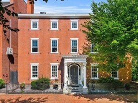 147 State St, Unit 4 in Portsmouth, NH - Building Photo