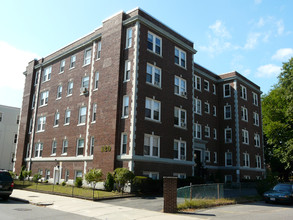 Salem Street Apartments in Malden, MA - Building Photo - Building Photo