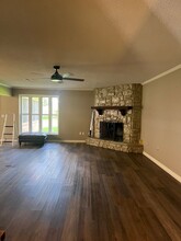 4404 Parkridge Dr in Benton, LA - Foto de edificio - Building Photo