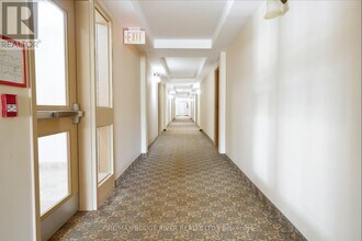 300-300 Spillsbury Dr in Peterborough, ON - Building Photo - Building Photo