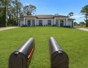 2119 Armour Rd in Lehigh Acres, FL - Building Photo - Building Photo