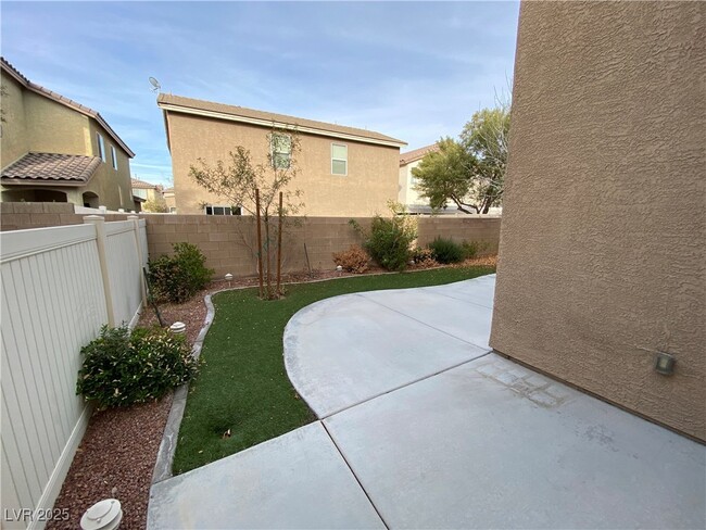 property at 5038 Lower Falls Ct