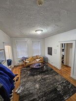 165 Park Dr, Unit 5 in Boston, MA - Building Photo