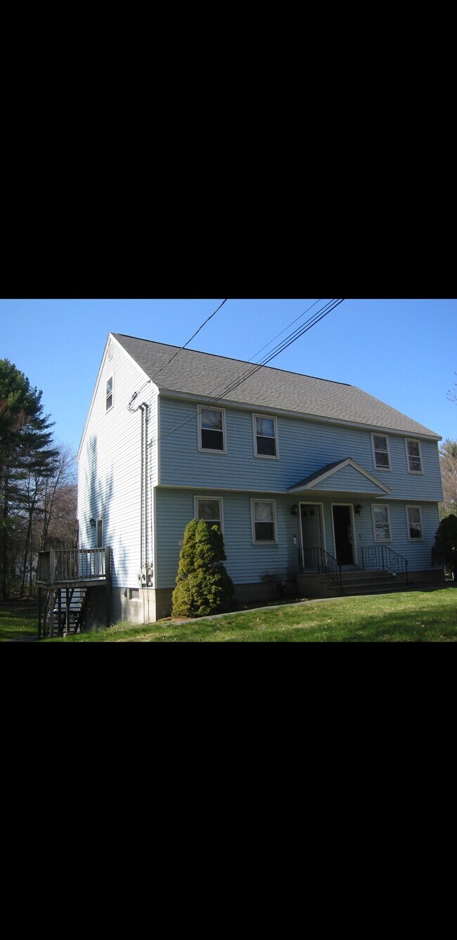 100 Lowell Rd Rentals in Salem, NH