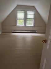 52 Pleasant St, Unit 2 in Lexington, MA - Foto de edificio - Building Photo