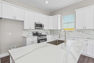 5506 Pershing St in Houston, TX - Building Photo - Building Photo