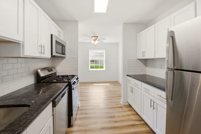 Summit Square Apartments