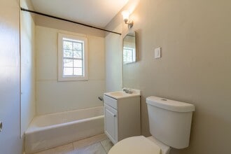 1677 Echles St in Memphis, TN - Building Photo - Building Photo