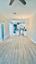 1174 Lake McGregor Dr in Ft. Myers, FL - Building Photo