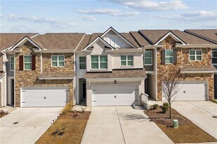 3111 Greyton Dr in Buford, GA - Building Photo