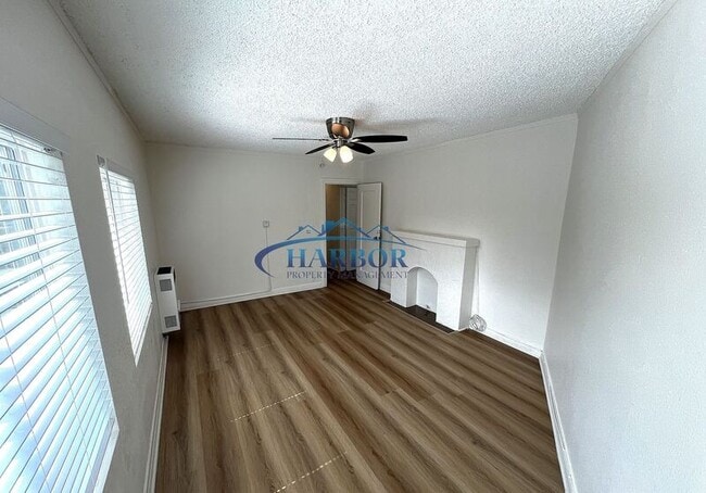 1273 Chestnut Ave in Long Beach, CA - Building Photo - Building Photo