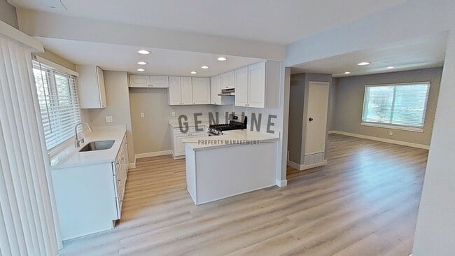 property at 10062 Los Coyotes Ct