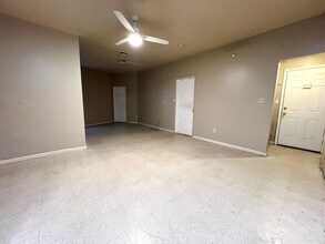 1 John St-Unit -2 in Middletown, NY - Building Photo - Building Photo