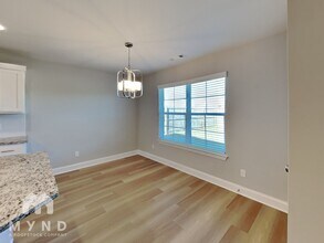 5902 SW Teppee Ave in Bentonville, AR - Foto de edificio - Building Photo