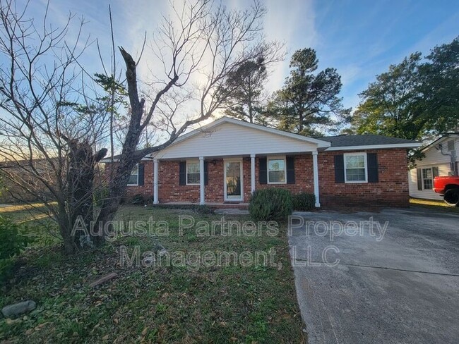 property at 116 Magnolia Dr