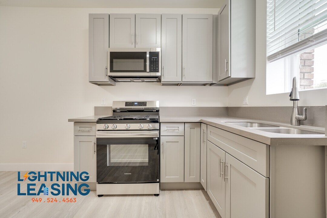340 S Alvarado St in Los Angeles, CA - Building Photo