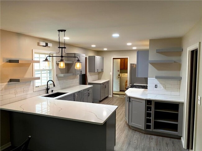 4754 Winthrop Dr in College Park, GA - Building Photo - Building Photo