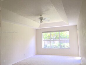 4304 Diamond Row in Weston, FL - Building Photo - Building Photo