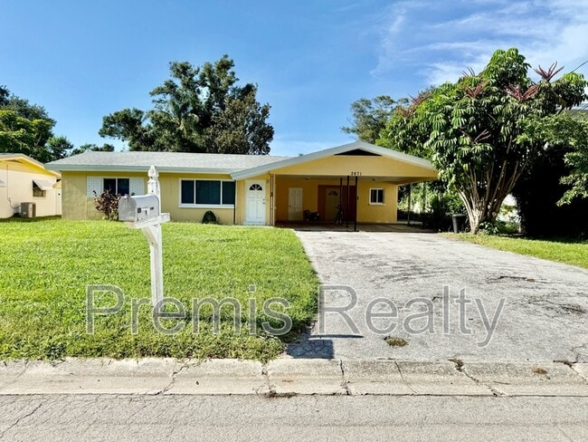 property at 2671 Pinehurst Ave