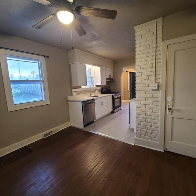 317 Dunnwood Dr in Fort Wayne, IN - Building Photo - Building Photo