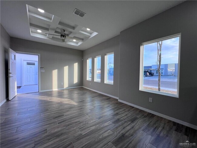 4104 Walnut Ave-Unit -2 in McAllen, TX - Building Photo - Building Photo